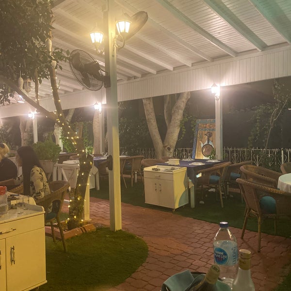รูปภาพถ่ายที่ Lagos Balık Restaurant โดย Mehmet Ç. เมื่อ 9/5/2021