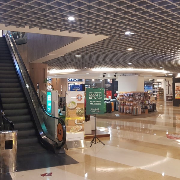 Foto scattata a Kuningan City da 杨翼 il 5/16/2019