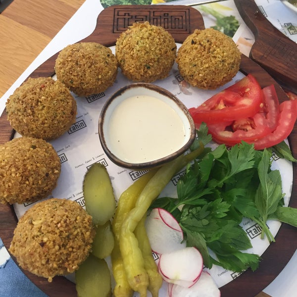 Das Foto wurde bei Tahin von Yusuf am 8/28/2019 aufgenommen