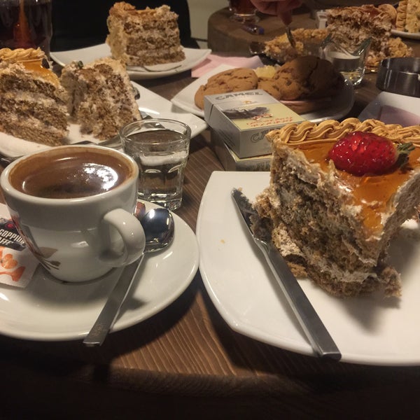 Москва садовая-триумфальная 4/10. Nutland кафе. Кафе в 438 корпусе. Nutland кафе. Nutland кафе.