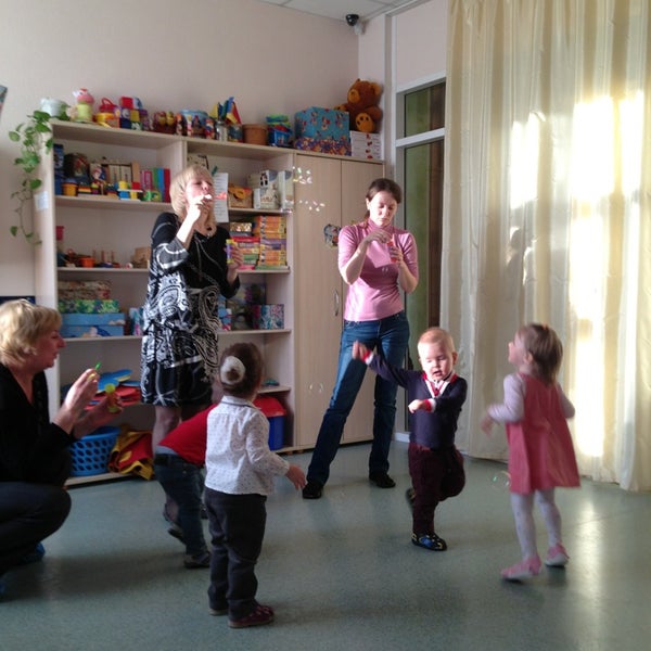 умка красной армии красноярск. семейный центр астрея красноярск. семейный центр красноярск. умка садик красноярск. семейный центр на весенней.