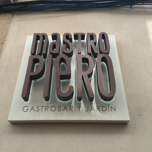 3/25/2018에 Burcu💫님이 Mastropiero Gastrobar y Jardín에서 찍은 사진