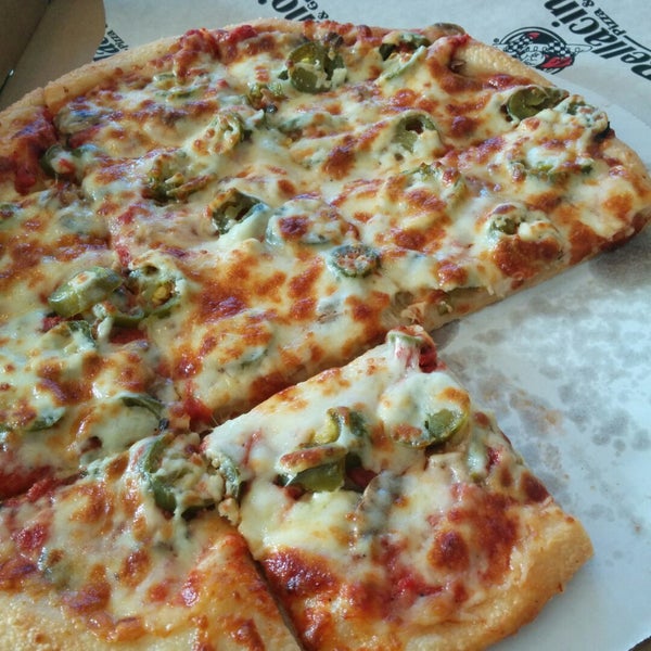 Bellacino's Pizza & Grinders (Ahora cerrado) The Southampton 4260