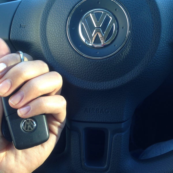 Foto tomada en Volkswagen  por Spica ❄ N. el 10/28/2015