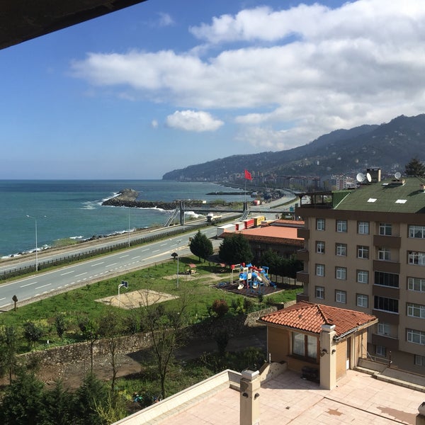Foto tomada en Grand Çavuşoğlu Hotel  por Çağatay Burak A. el 3/31/2018