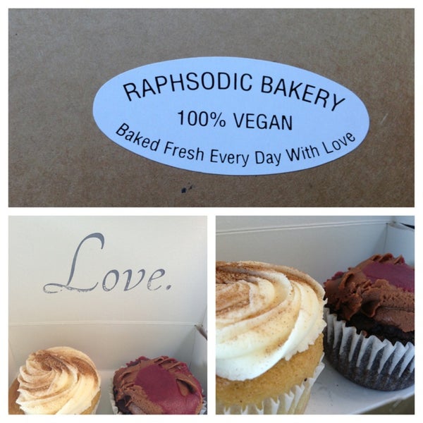 Foto tirada no(a) Raphsodic Bakery por Stephanie S. em 3/16/2013