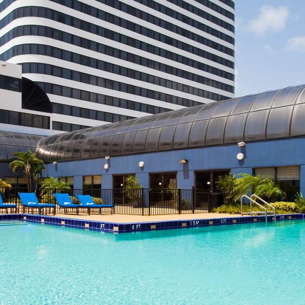 9/2/2014 tarihinde Embassy Suites by Hilton West Palm Beach Centralziyaretçi tarafından Embassy Suites by Hilton West Palm Beach Central'de çekilen fotoğraf