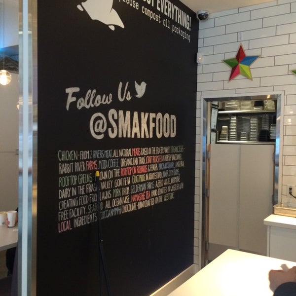 Photo prise au SMAK healthy fast food par Chairman T. le1/6/2015