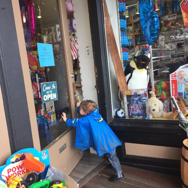 Splash Toy Shop Steveston 1 tip