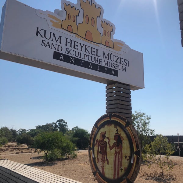 Photo prise au Sandland - Kum Heykel Müzesi par Deniz E. le9/19/2019