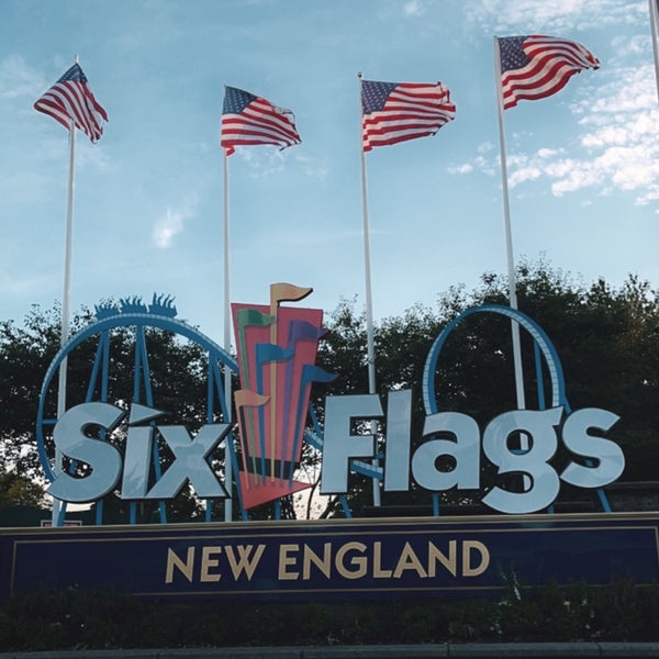 Photo taken at Six Flags New England by Meshal on 8/14/2022
