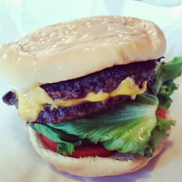 Juicy's Burger Joint in Reno