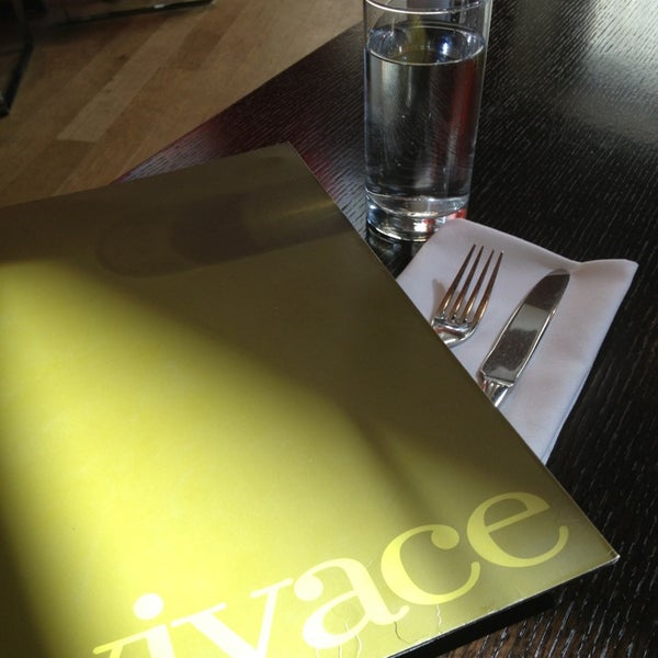 Снимок сделан в Vivace Italian Restaurant пользователем Christine W. 1/27/2013