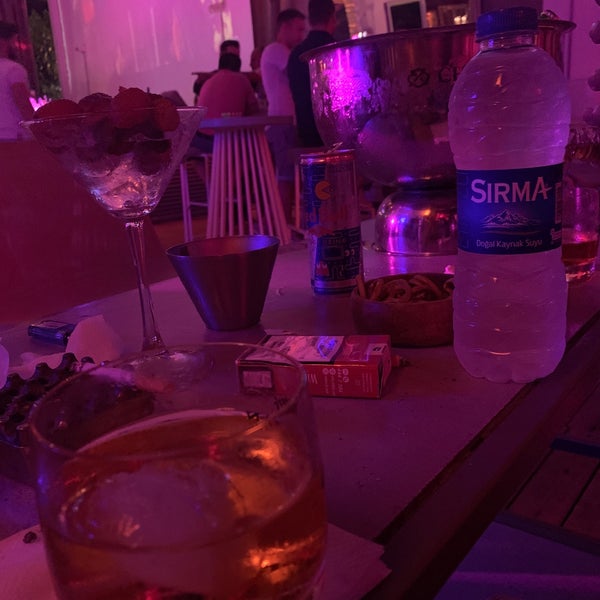 6/15/2019 tarihinde Ömer B.ziyaretçi tarafından Mojito Lounge &amp; Club'de çekilen fotoğraf