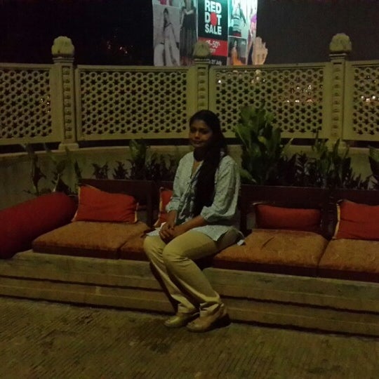 7/5/2014 tarihinde Amolakh Nath S.ziyaretçi tarafından Courtyard Hyderabad'de çekilen fotoğraf