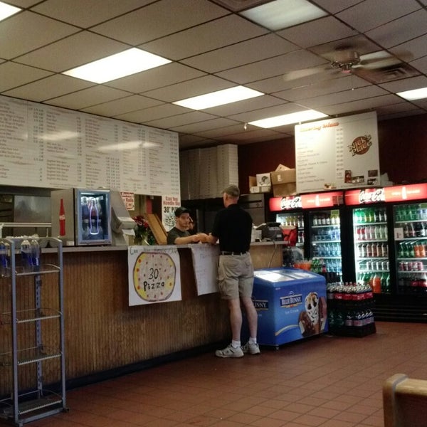 Ресторан баффало курск. Десперадо воронеж. Говядина логотип. Фото из ресторана буффало. Стейк кафе итле казань.