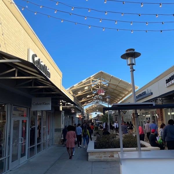 Houston Premium Outlets - 29300 Hempstead Rd