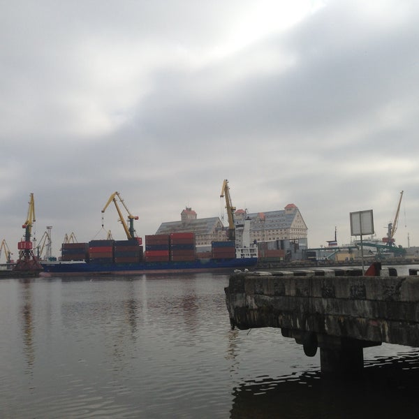 музей бункер в калининграде адрес. речной порт калининград. бункер накопитель информация табличка. кд бункер. резервуар вертикальный стальной нефти роснефть.