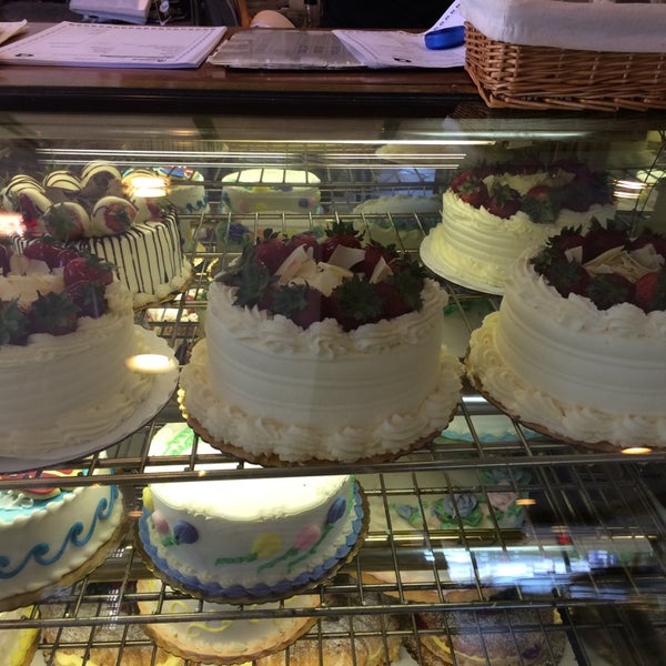 Montilio's Bakery in Quincy