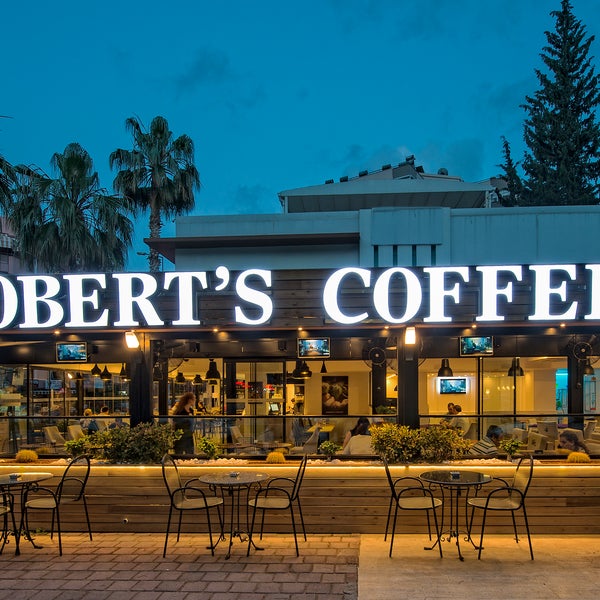 Photo prise au Robert&#39;s Coffee par Robert&#39;s Coffee le11/1/2017