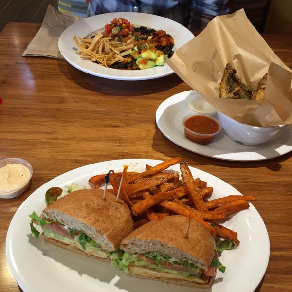 Photo taken at Veggie Grill by Dr. E.N. S. on 1/20/2015