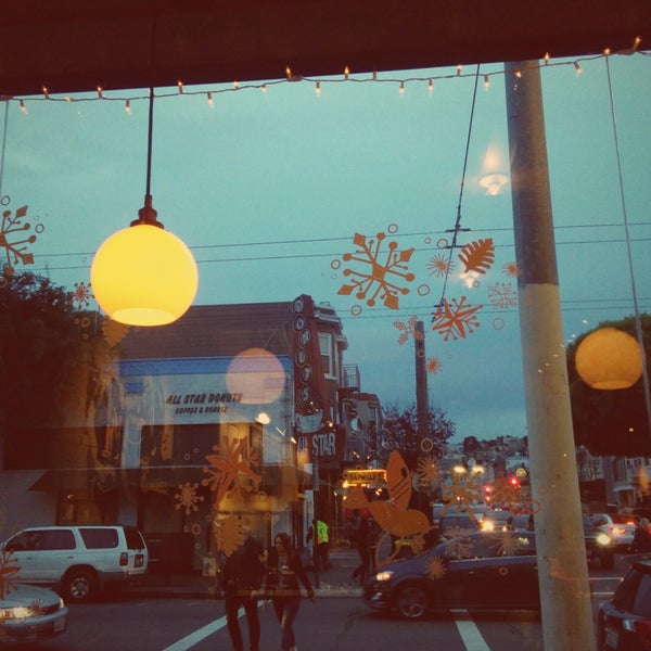 11/17/2014 tarihinde meli.ziyaretçi tarafından Peet&#39;s Coffee &amp; Tea'de çekilen fotoğraf