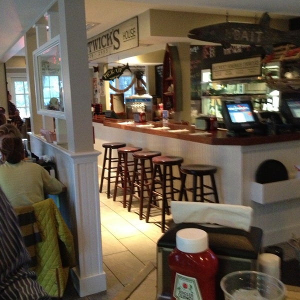 Bostwick's Chowder House Seafood Restaurant