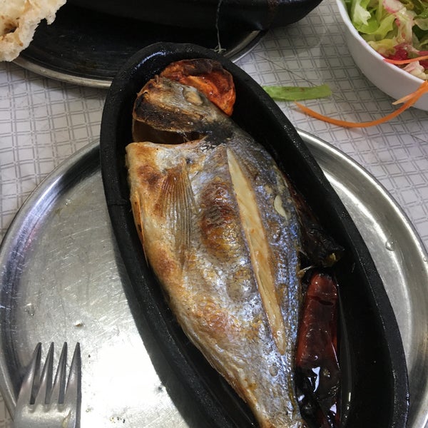 3/14/2020 tarihinde Arzu C.ziyaretçi tarafından Bayır Balık Vadi Restaurant'de çekilen fotoğraf