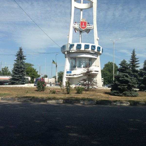 Два столба. Два столба одесса. невинномысск два столба. одесса 3 столба.