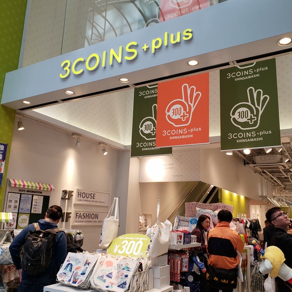 Photos At 3coins Plus 心斎橋店 Miscellaneous Shop In 大阪市