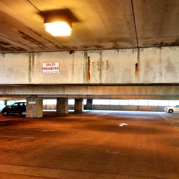 WashingtonLee High School Parking Garage Parking in Ballston