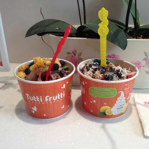 Foto tirada no(a) Tutti Frutti por Tete A. em 6/17/2013