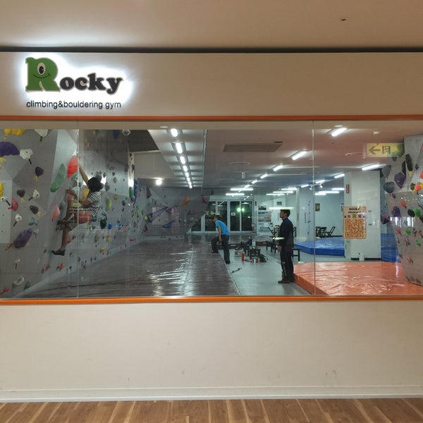 Rocky 富津店 climbing&bouldering gym Climbing Gym in 富津市