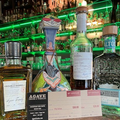 12/3/2020 tarihinde Agave Cocina &amp; Tequila | Issaquah Highlandsziyaretçi tarafından Agave Cocina &amp; Tequila | Issaquah Highlands'de çekilen fotoğraf