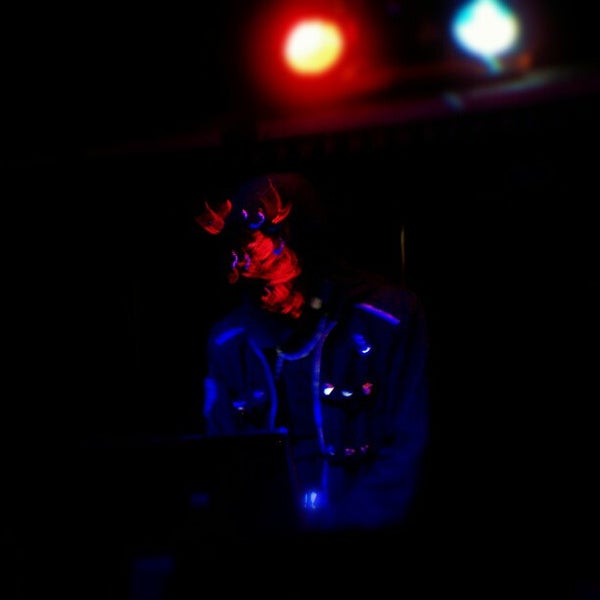 Photo taken at Knickerbockers by Reptus S. on 1/20/2013