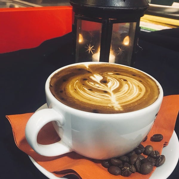 Foto diambil di Just One Coffee oleh Ulaş A. pada 9/3/2018