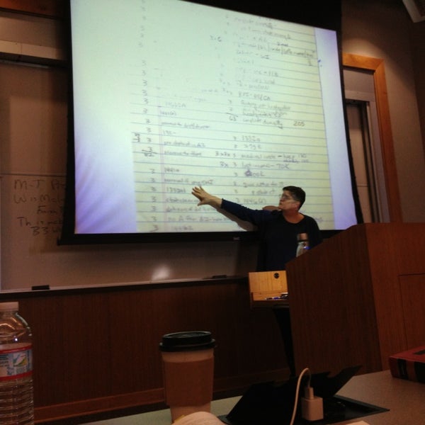 รูปภาพถ่ายที่ California Western School of Law โดย Erick C. เมื่อ 2/20/2013