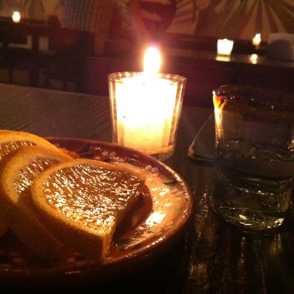 4/13/2013にYazid G.がMezcaleria Vulgarで撮った写真