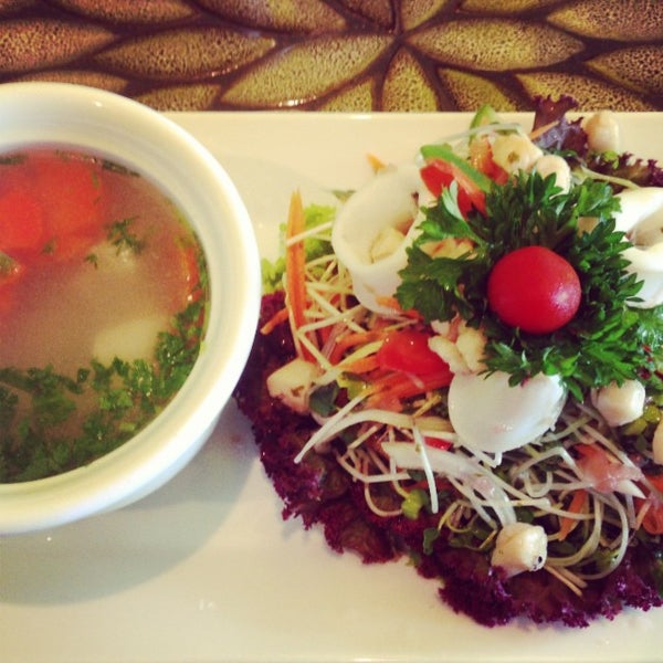 11/1/2013にGaku S.がHatvala Tea House / Café Restaurantで撮った写真