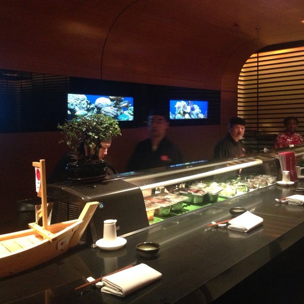 3/8/2014にTareqがIchi Sushi &amp; Sashimi Barで撮った写真