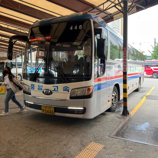 동서울종합터미널 (East Seoul Intercity Bus Terminal) - 구의3동 - 광진구 강변역로 50에서의 사진 동서울종합터미널 (East Seoul Intercity Bus Terminal) - 구의3동 - 광진구 강변역로 50에서의 사진