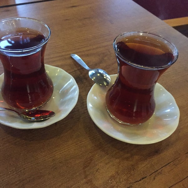 Снимок сделан в hanne fırın &amp; cafe пользователем Elif D. 3/10/2019