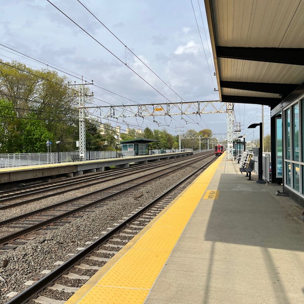 Metro North Old Greenwich Train Station 5個のTips