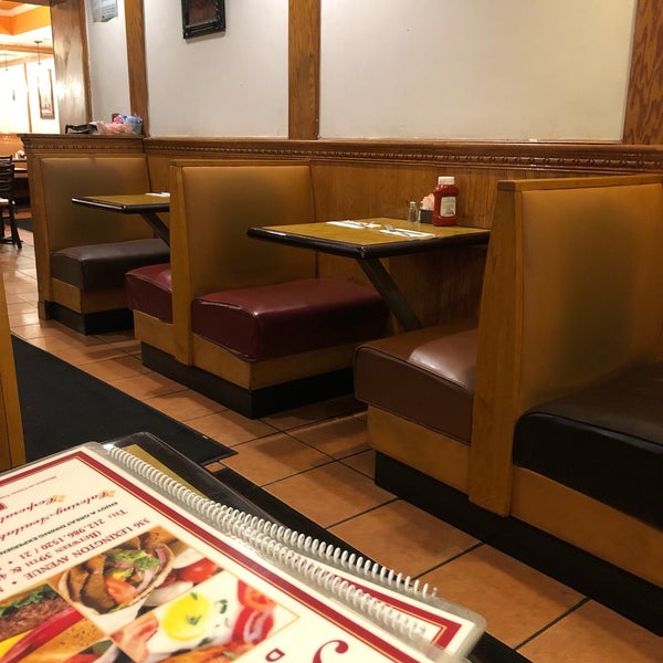 รูปภาพถ่ายที่ Scotty&#39;s Diner โดย HPY48 เมื่อ 6/6/2019