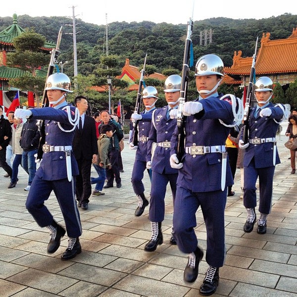 忠烈祠 Monumento En Taipei