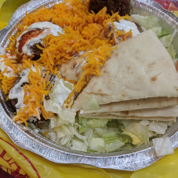 Photo taken at The Halal Guys by Amruta W. on 3/7/2018