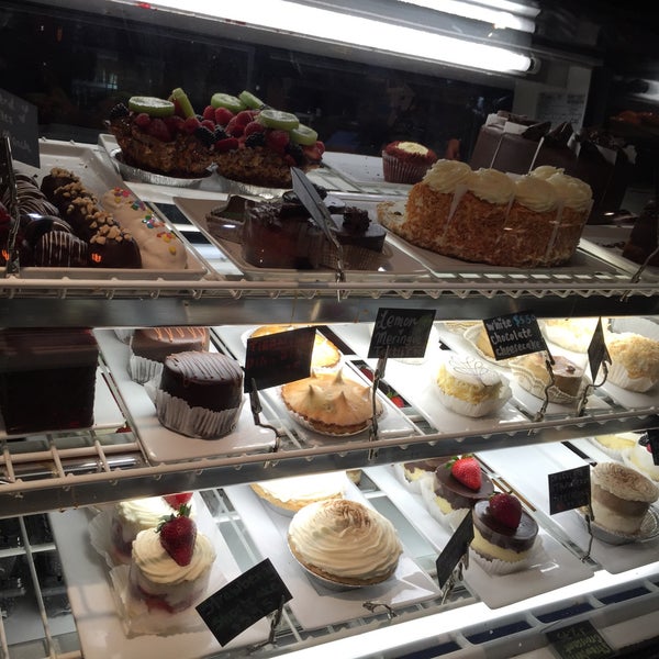 Photo taken at Syrup Desserts by Puyen C. on 8/22/2015