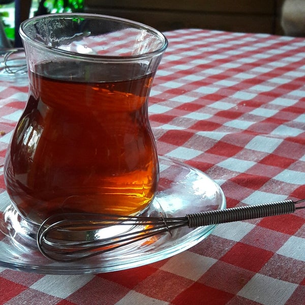 Yanık Pizza İstinye�de Pizzacı