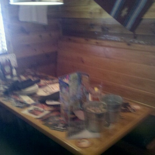 Photo taken at BJ&#39;s Restaurant &amp; Brewhouse by Jon V. on 9/21/2012