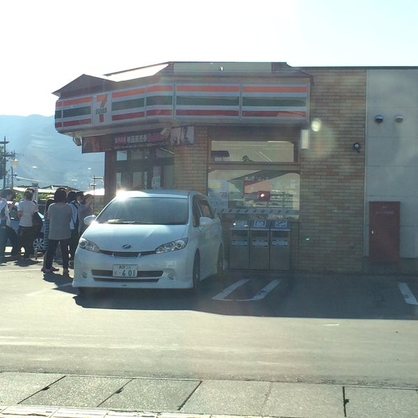 Photos A セブンイレブン 更埴市民体育館前店 千曲市 長野県